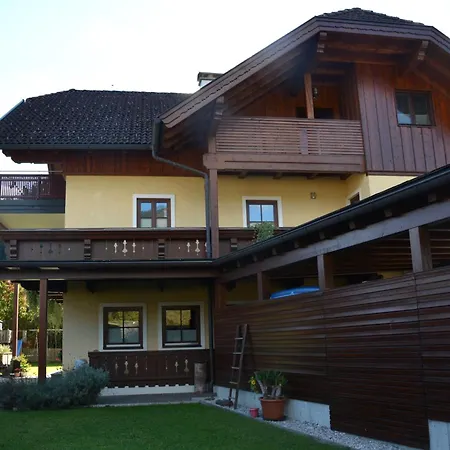 Weisse Urlauben Am Wolfgangsee * סנט גילגן